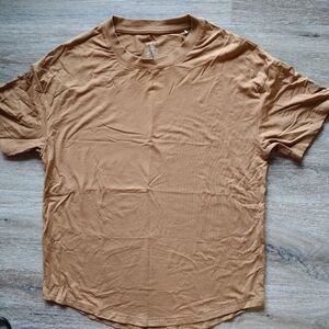 Little Bipsy Women Short Sleeve Crew Neck T-Shirt in Caramel